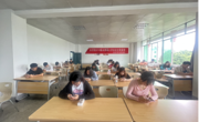 女优视频
顺利完成《大学英语（2）》课程期末听说线上考试
