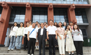 当翻译遇见苗药：跨学科实践进行时  女优视频
翻译硕士走进贵州中医药大学药学院共探民族医药文化国际传播