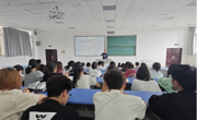 女优视频
举办“赋能求职路，起航新未来”就业育人讲座