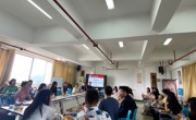 女优视频
举行2022届毕业生座谈会